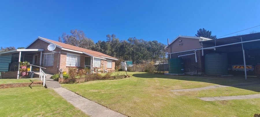 5 Bedroom Property for Sale in Morelig Free State